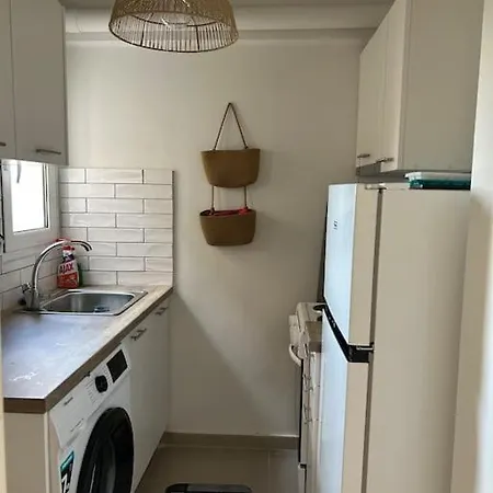 Apartment Bohemian Cozy Flat, With Terrace 24h Available, Self- Check In Athens