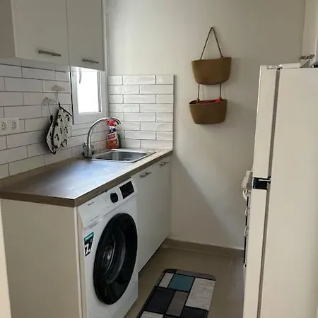 Bohemian Cozy Flat, With Terrace 24h Available, Self- Check In Apartment Athens